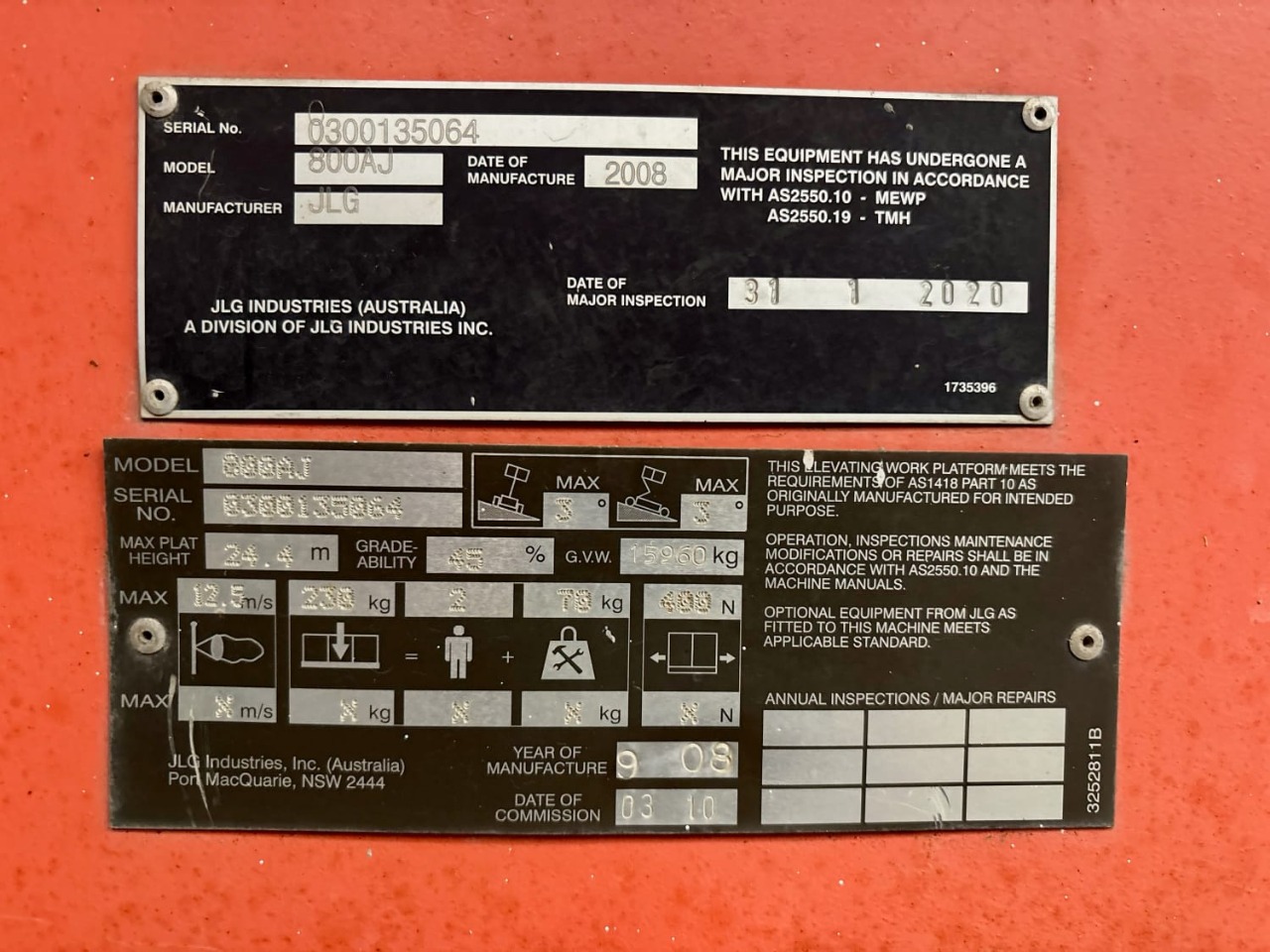 Sold - Articulated Boom Lift - View 2